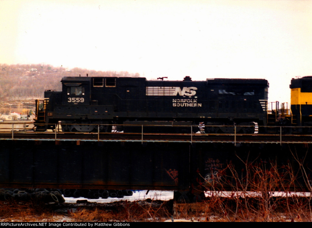 NYS&W train 555